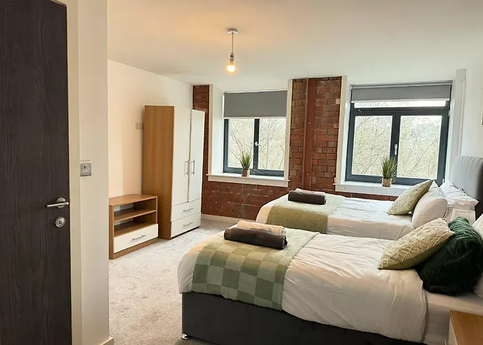 Stunning 2 Bed In Centre With Free Parking - Sleeps 7 アパート ブラッドフォード